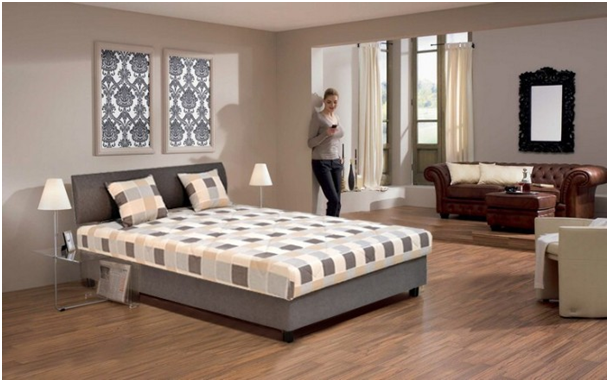 Čalouněná postel George o rozměru 140x200 je skvělá na spánek i relax během dne